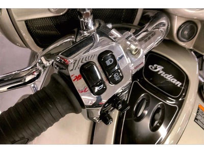 2022 INDIAN MOTORCYCLE CHIEFTAIN Base