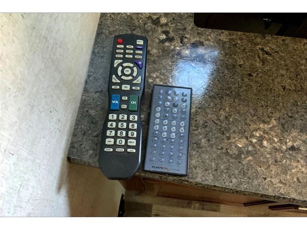 2017 HEARTLAND WILDERNESS Base