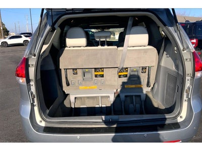 2013 Toyota Sienna XLE