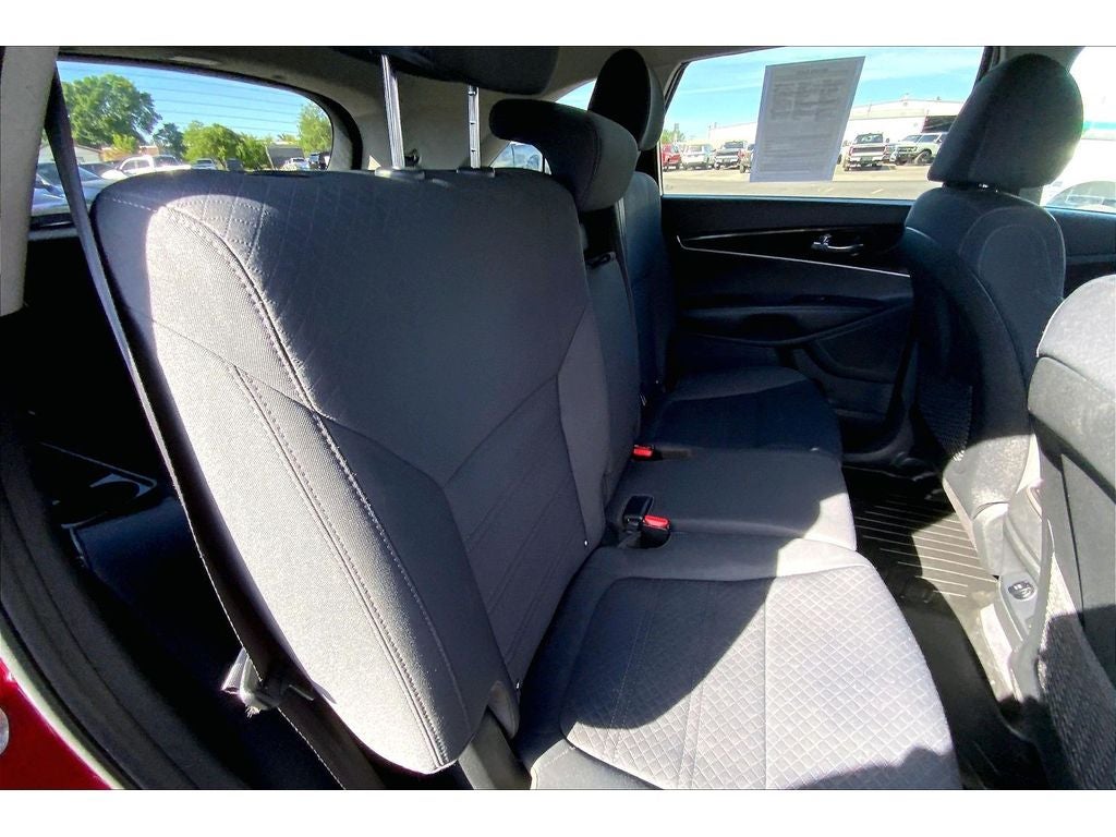 2020 Kia Sorento LX
