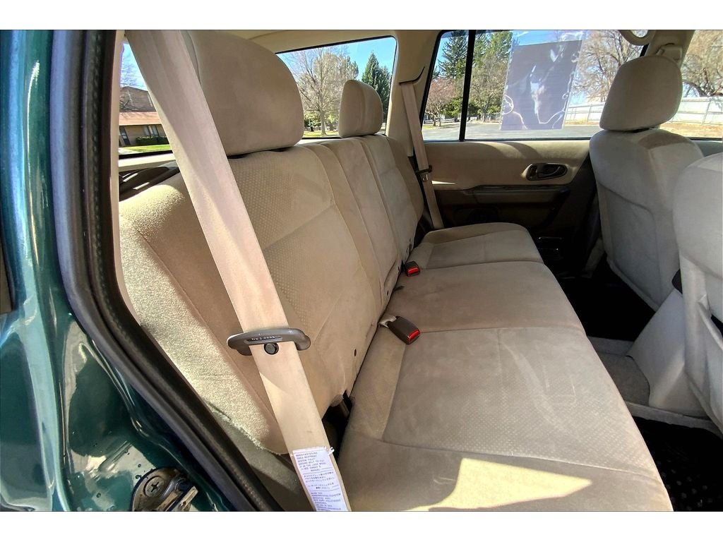 2004 Mitsubishi Montero Sport XLS