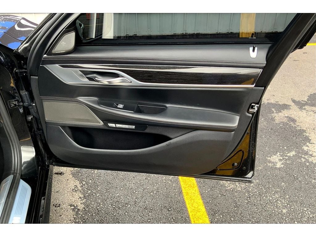 2016 BMW 7 series 750i xDrive