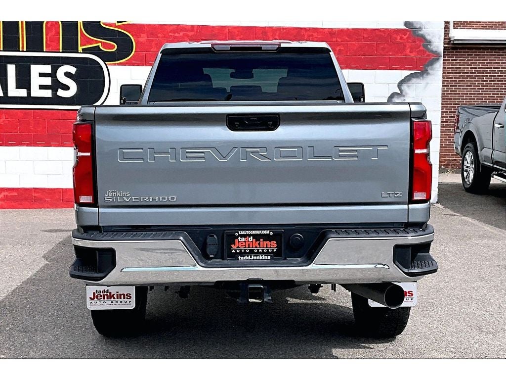 2025 Chevrolet Silverado LTZ