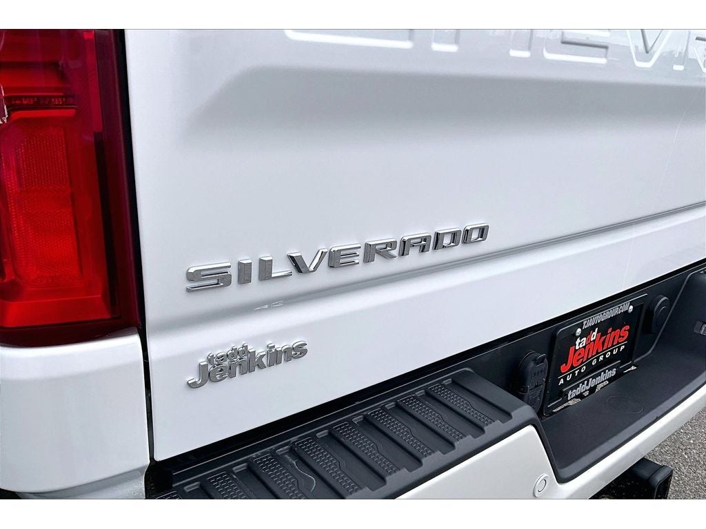 2022 Chevrolet Silverado High Country