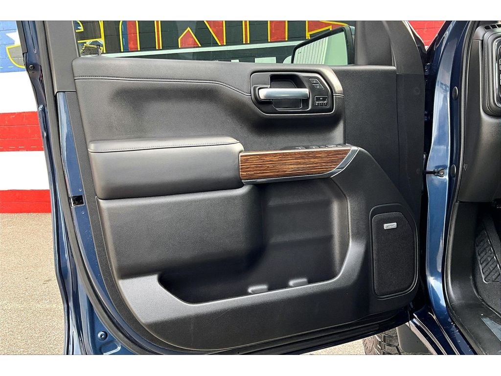 2022 Chevrolet Silverado High Country