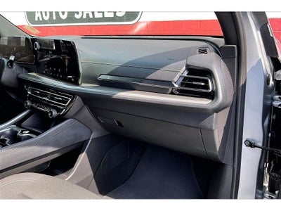 2024 Chevrolet Traverse AWD LT