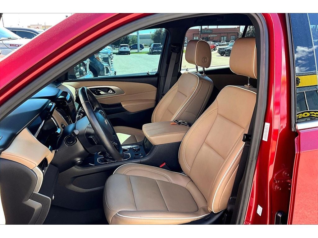 2023 Chevrolet Traverse Premier
