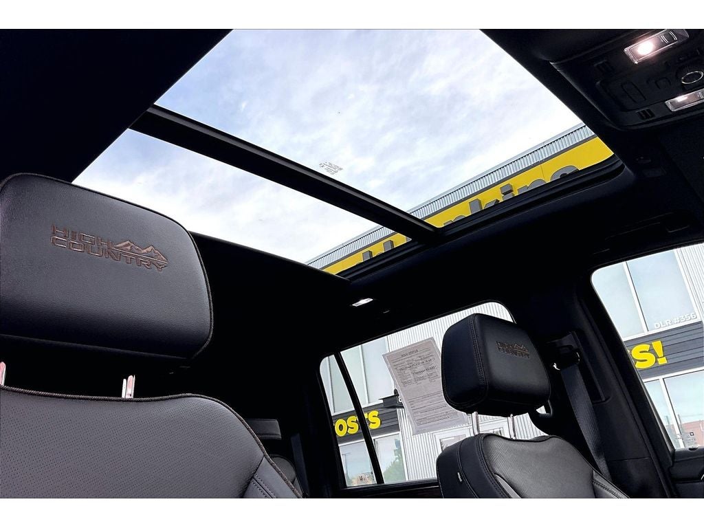 2024 Chevrolet Suburban High Country