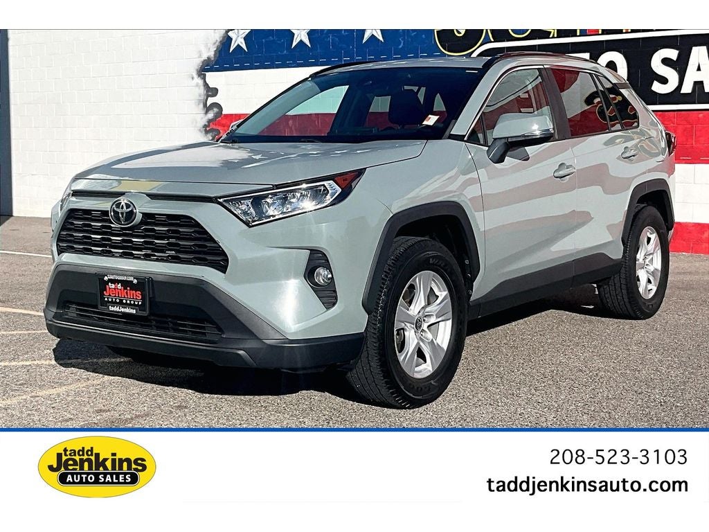 2021 Toyota RAV4 XLE