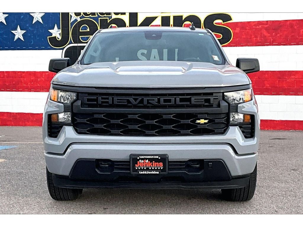 2024 Chevrolet Silverado Custom