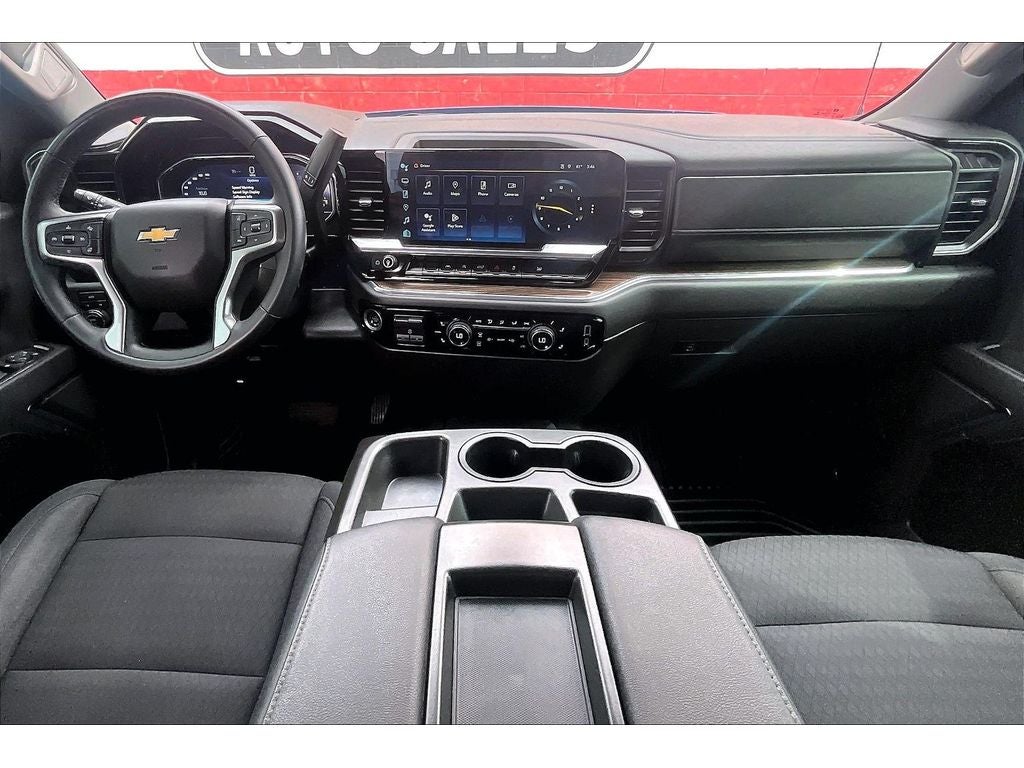 2023 Chevrolet Silverado LT