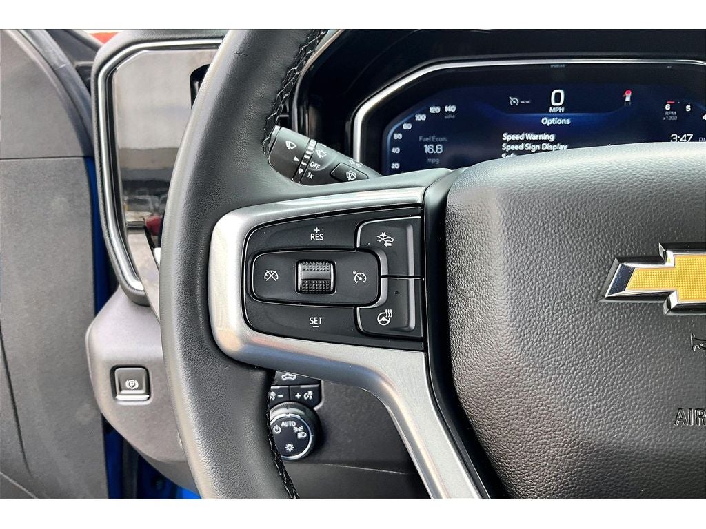 2023 Chevrolet Silverado LT