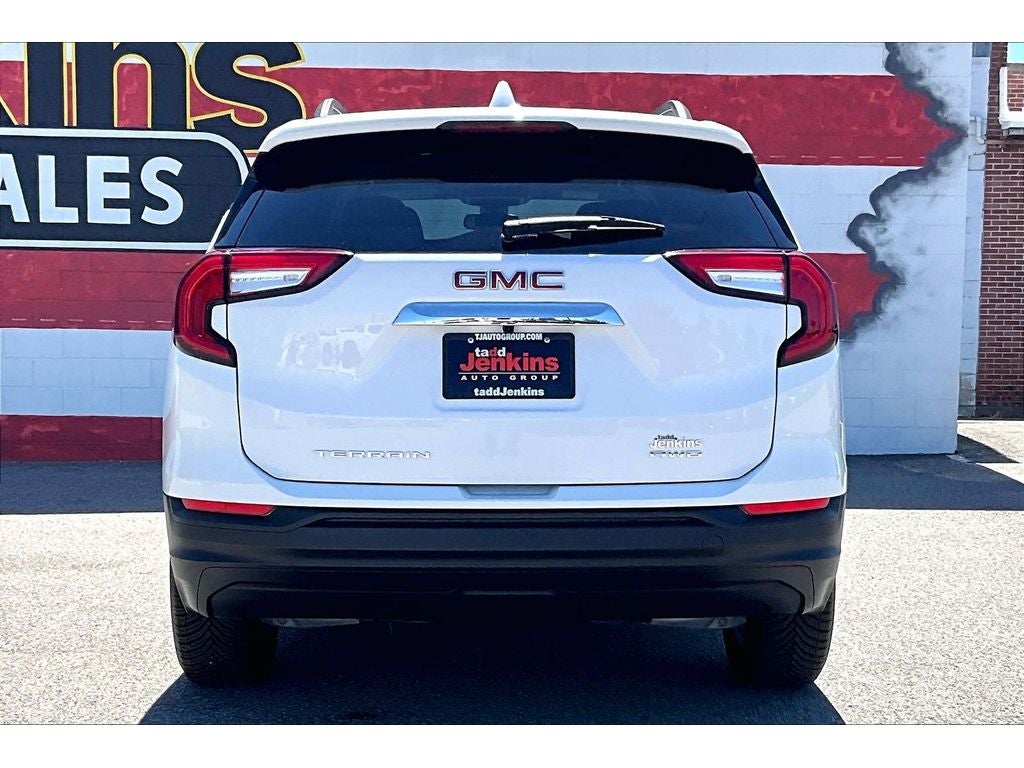 2022 GMC Terrain SLE