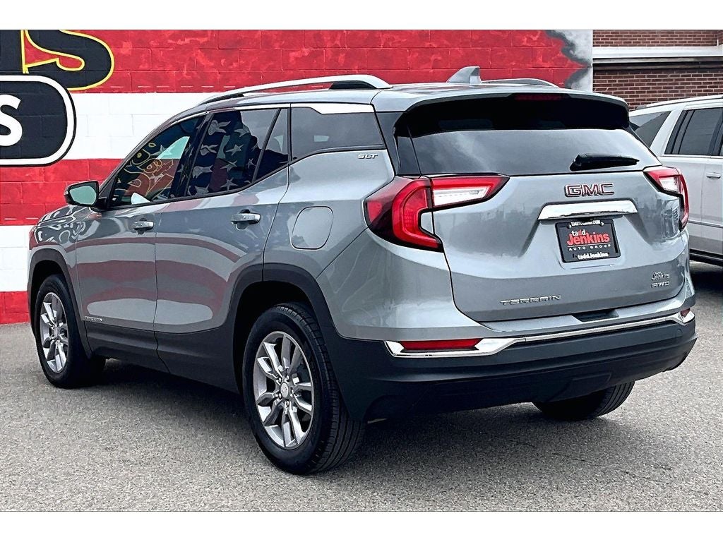 2024 GMC Terrain SLT