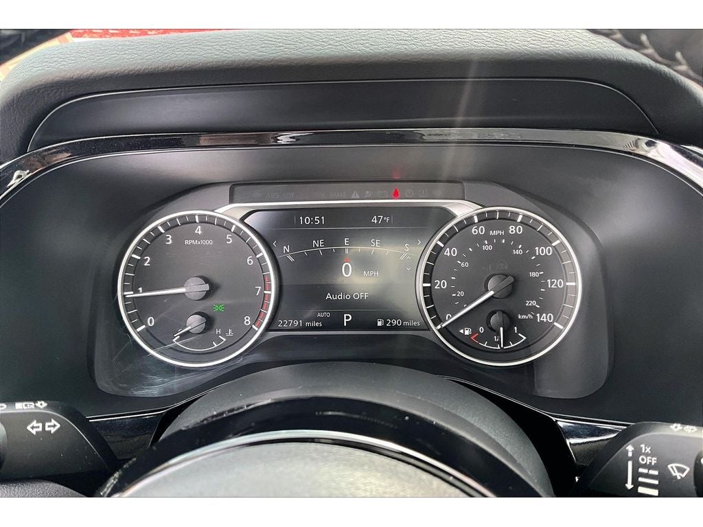 2025 Nissan Pathfinder SL