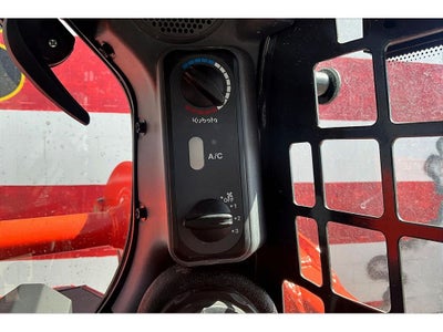 2023 KUBOTA SSV 65 Base