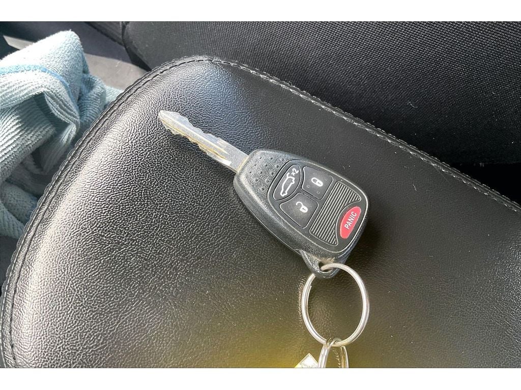 2014 Chrysler 200 LX