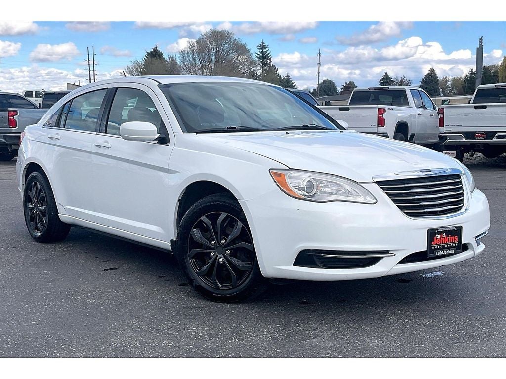 2014 Chrysler 200 LX