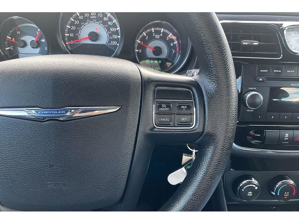 2014 Chrysler 200 LX