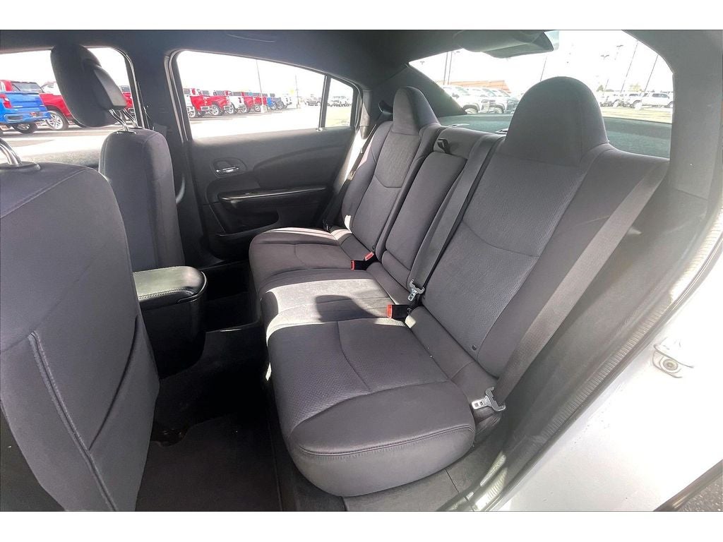 2014 Chrysler 200 LX