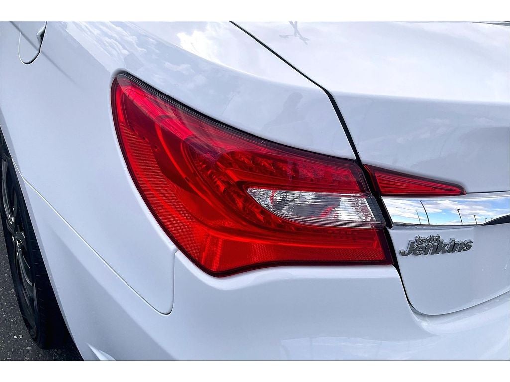 2014 Chrysler 200 LX