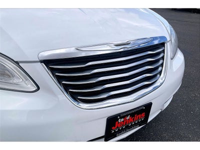 2014 Chrysler 200 LX