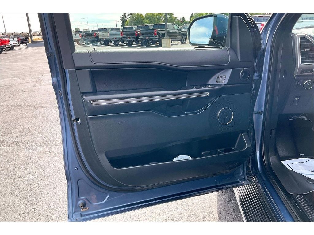 2020 Ford Expedition Max XLT