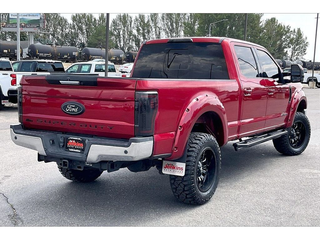 2017 Ford Super Duty F-250 SRW Lariat