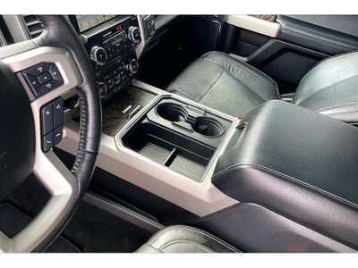 2017 Ford Super Duty F-250 SRW Lariat