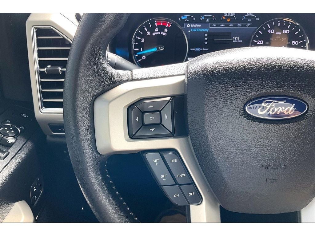 2017 Ford Super Duty F-250 SRW Lariat