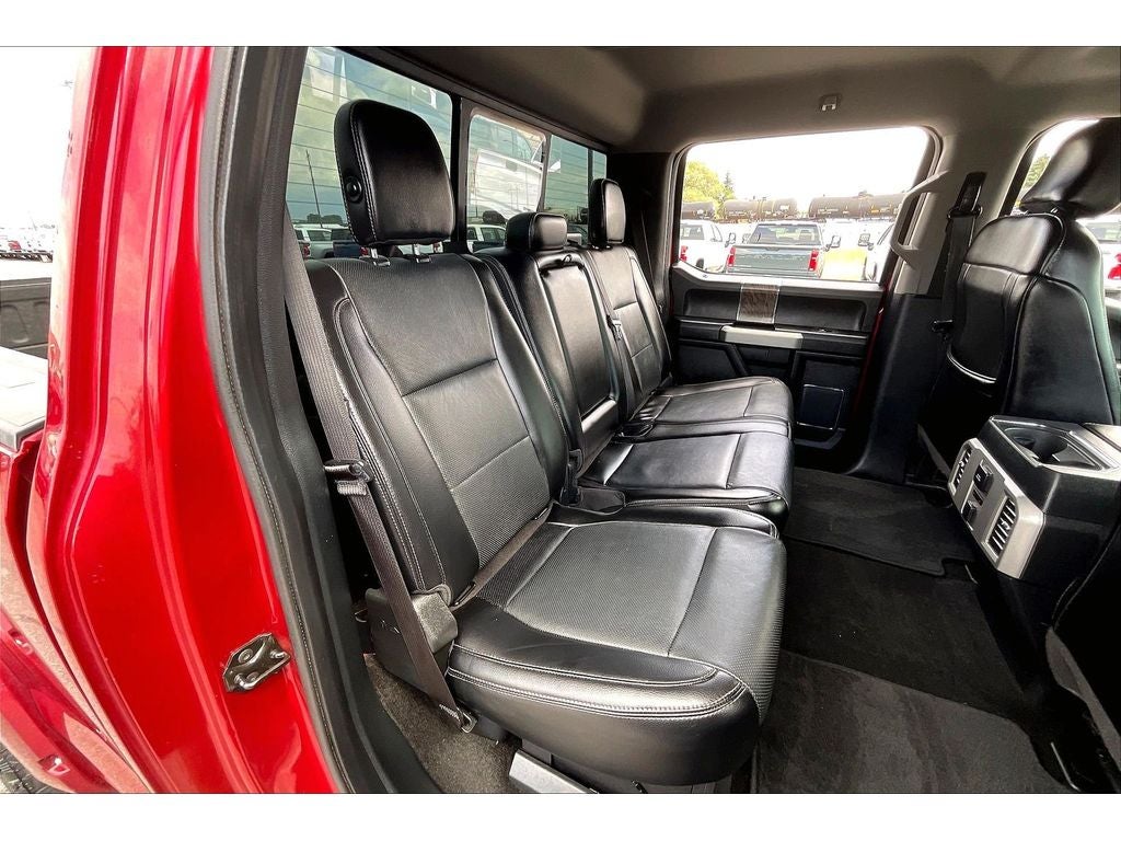 2017 Ford Super Duty F-250 SRW Lariat