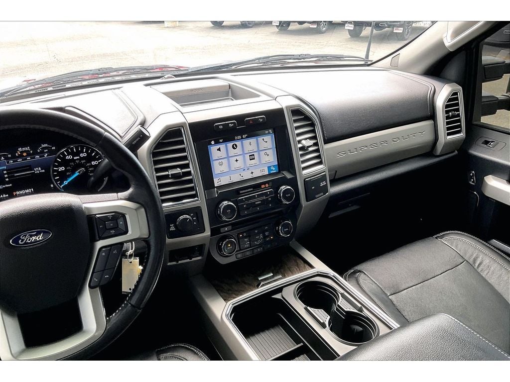 2017 Ford Super Duty F-250 SRW Lariat
