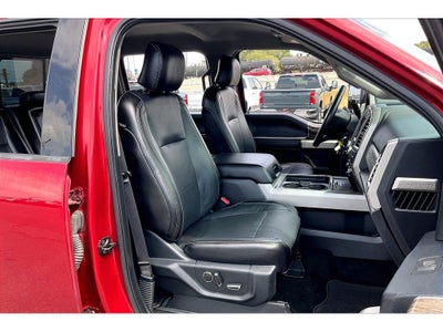 2017 Ford Super Duty F-250 SRW Lariat