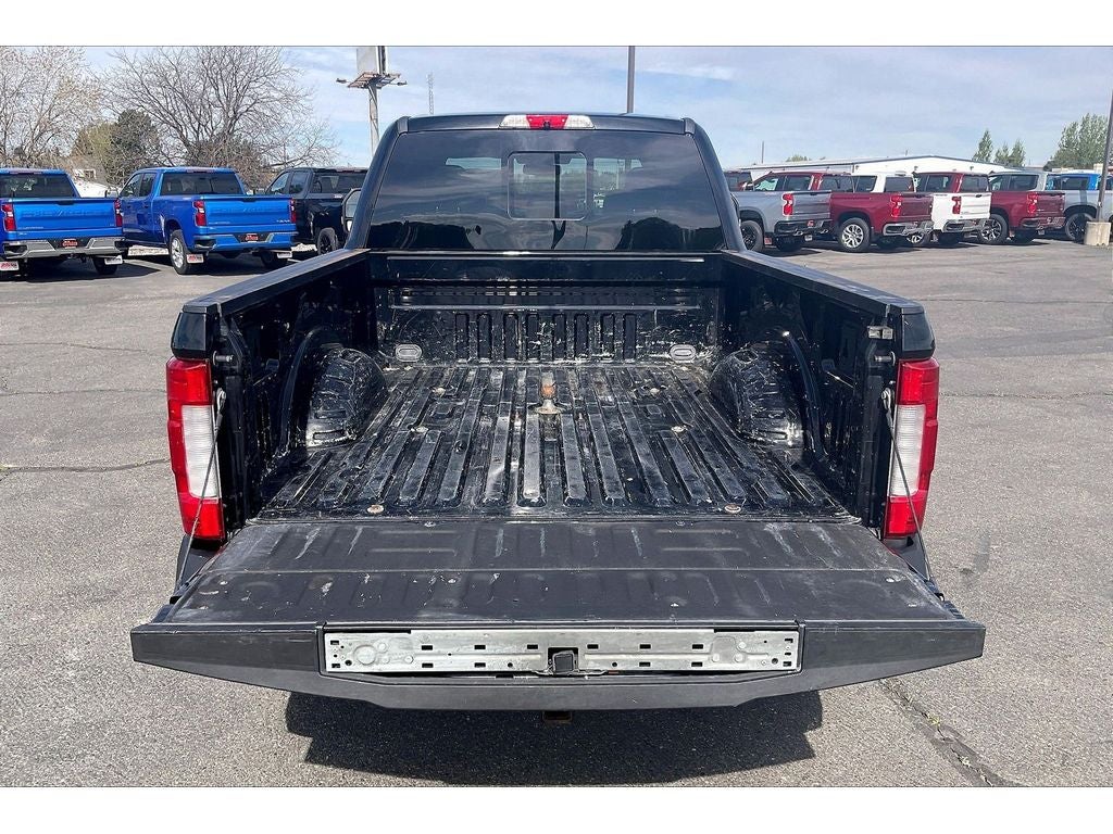 2017 Ford Super Duty F-350 SRW Platinum