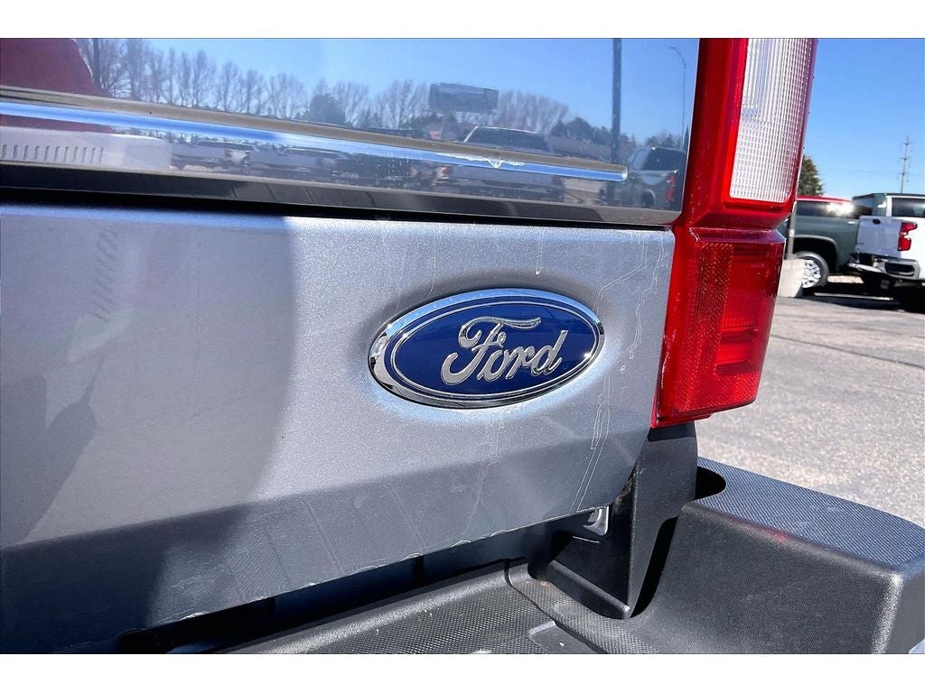 2021 Ford Super Duty F-350 SRW XL
