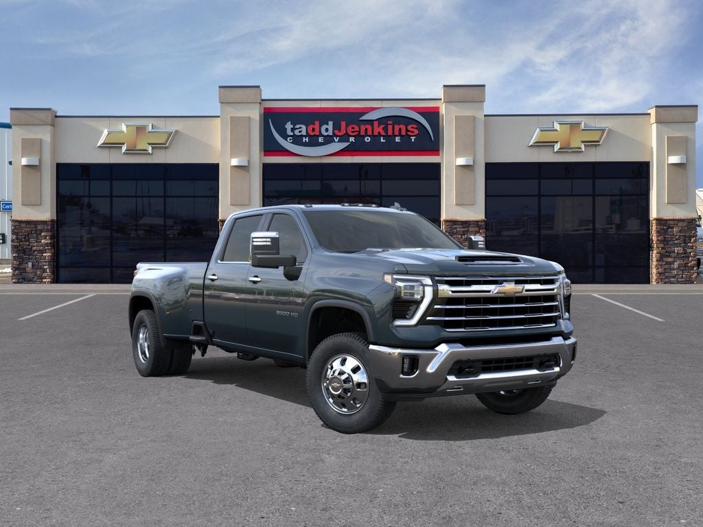 2026 Chevrolet Silverado HD LTZ 4WD Crew Cab Long Box DRW's photo