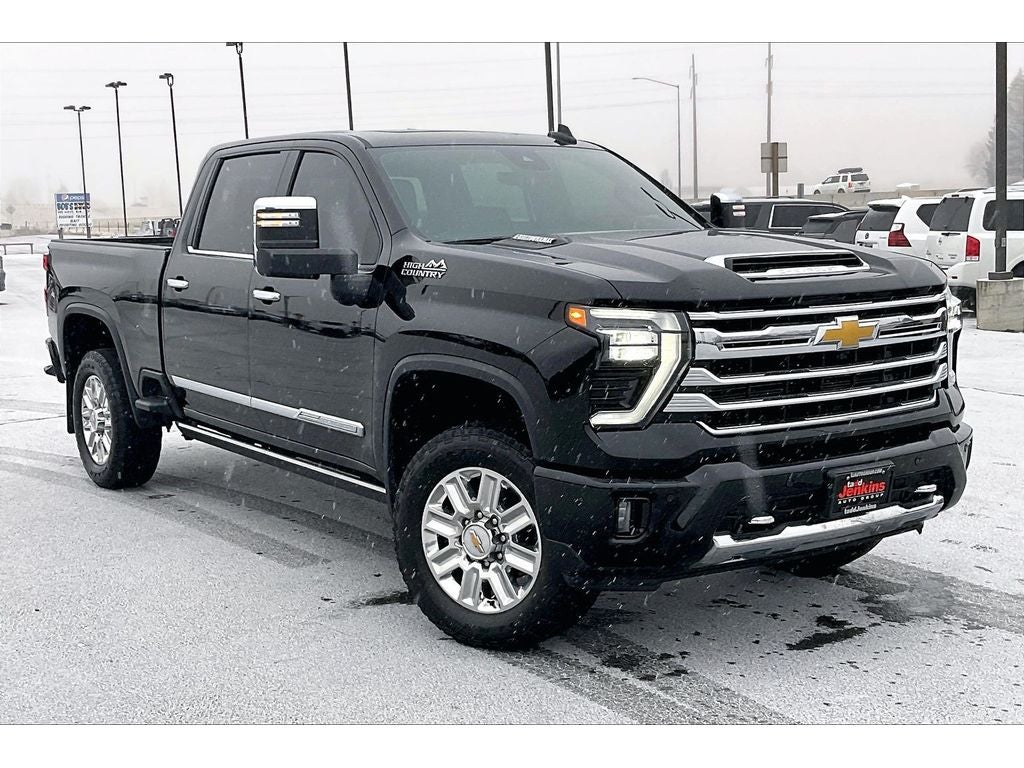 2025 Chevrolet Silverado 3500 HD High Country