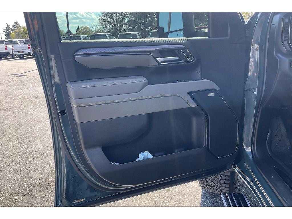 2025 Chevrolet Silverado 2500 HD ZR2