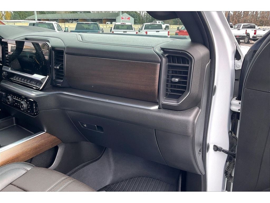 2024 Chevrolet Silverado 3500 HD High Country