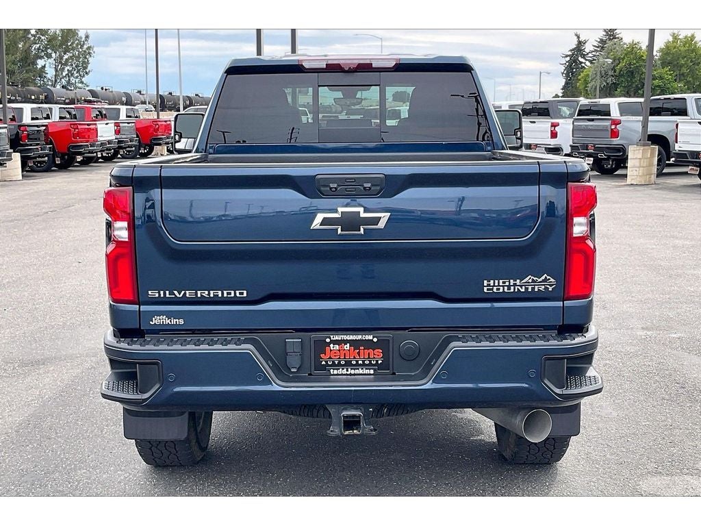 2023 Chevrolet Silverado 3500 HD High Country