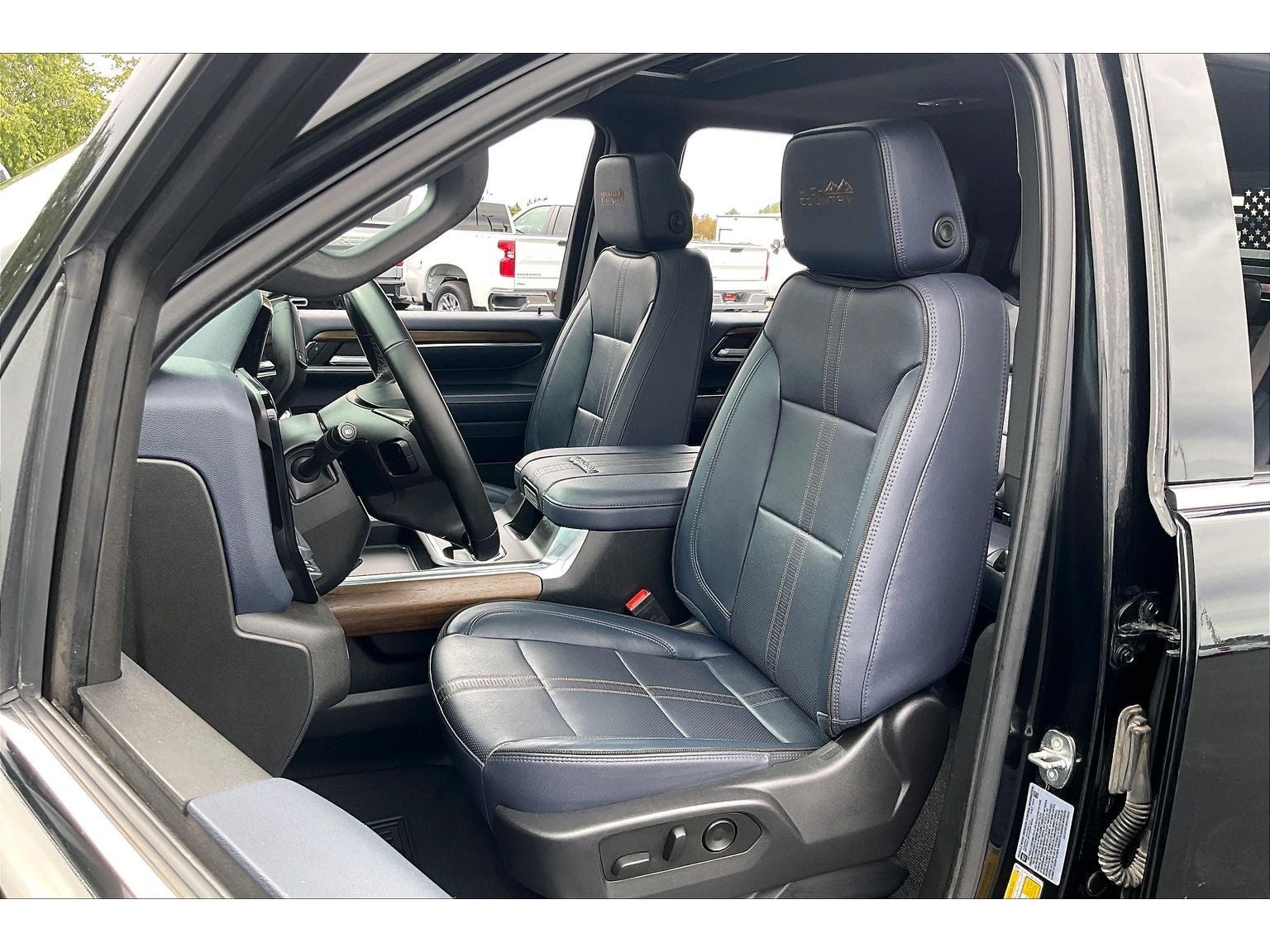 2024 Chevrolet Silverado 3500 HD High Country DRW