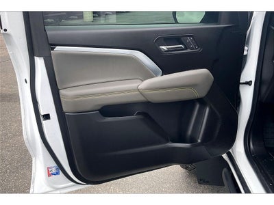 2025 Chevrolet Colorado ZR2