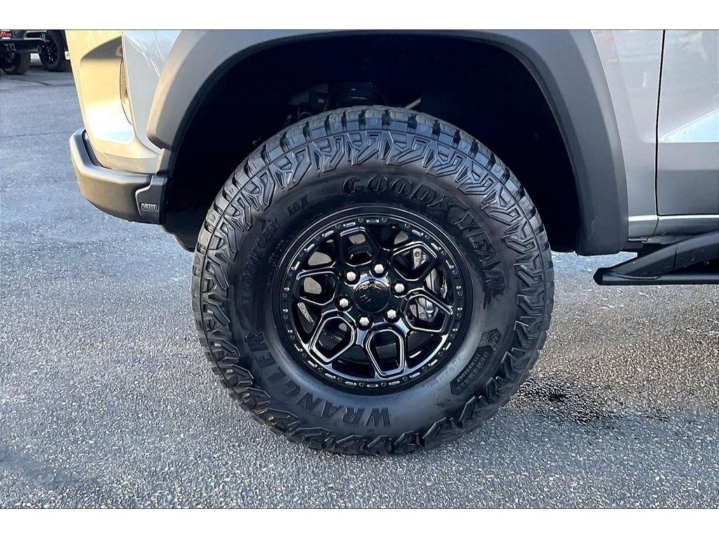 2025 Chevrolet Colorado ZR2