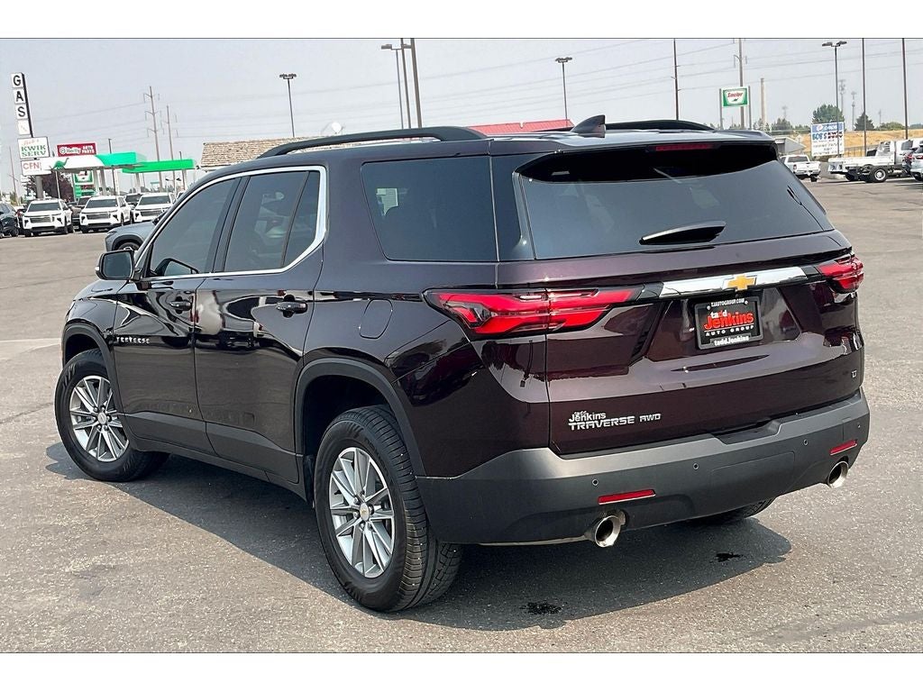 2022 Chevrolet Traverse LT Cloth