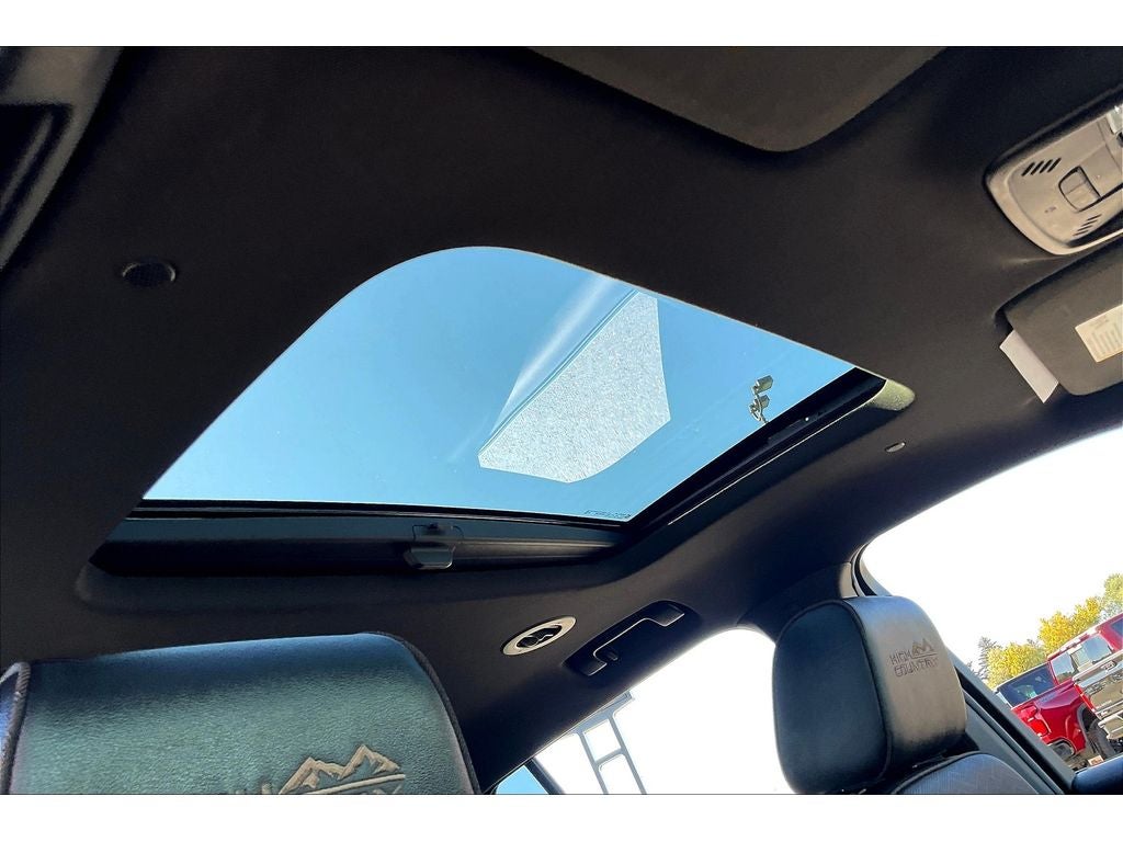 2022 Chevrolet Traverse High Country