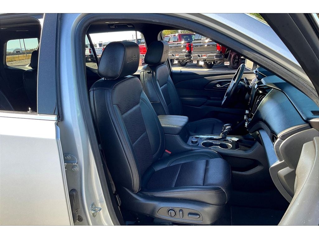 2022 Chevrolet Traverse High Country