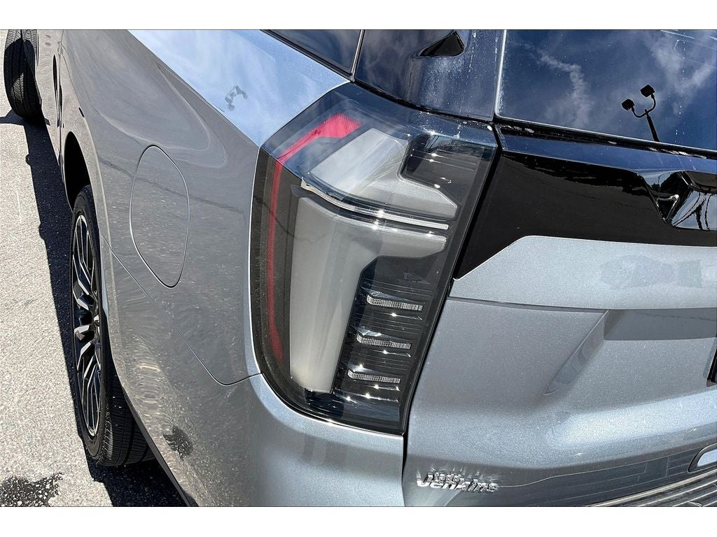 2025 Chevrolet Suburban High Country