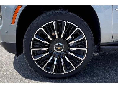 2025 Chevrolet Suburban High Country