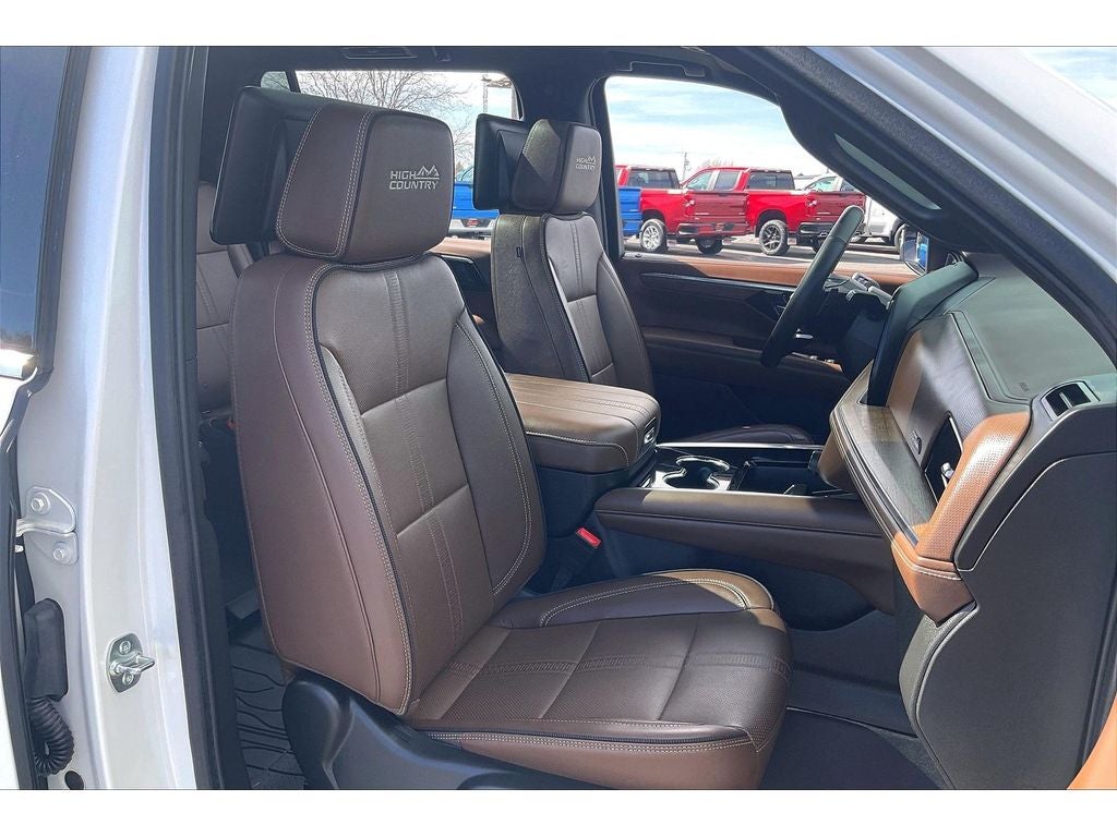 2025 Chevrolet Suburban High Country