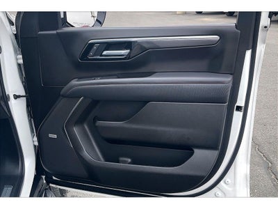 2025 Chevrolet Tahoe RST